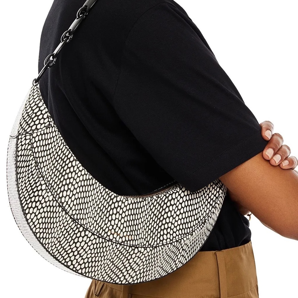 REJINA PYO BANANA BAG